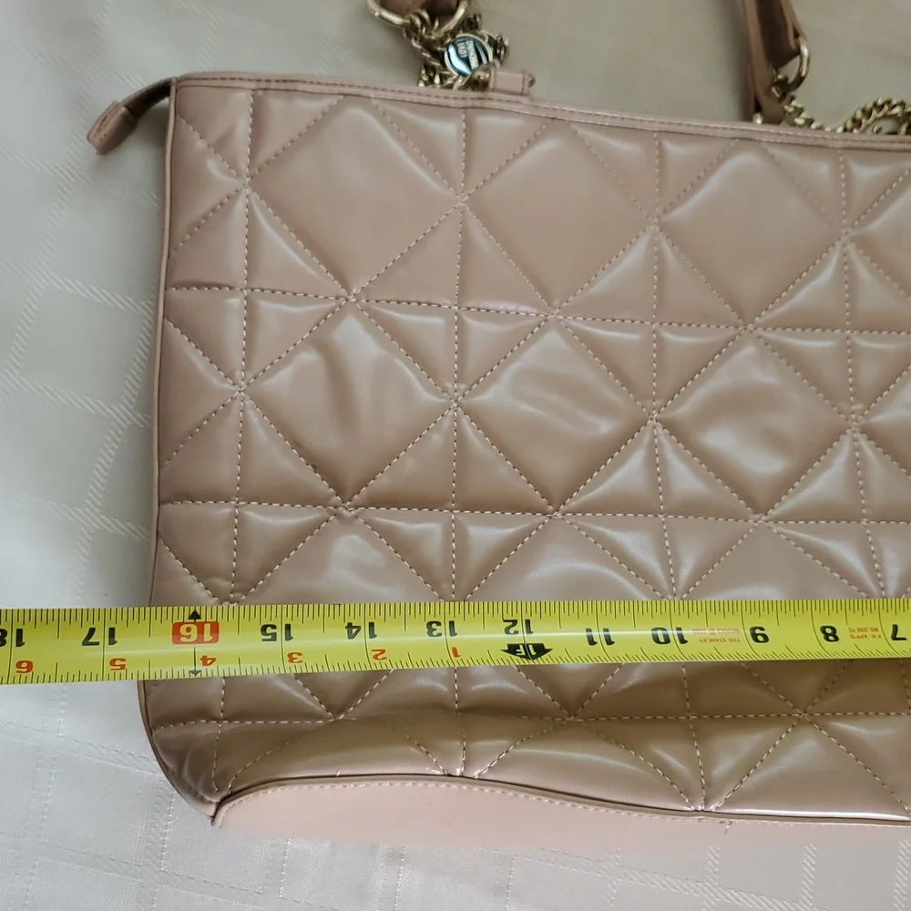Love Moschino Pink Quilted Shoulder Bag - Picture 9 of 13